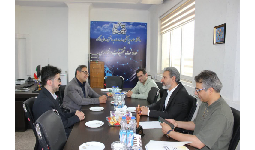 تقدیر تیم اجرایی شب علم از همکاری دانشگاه علوم پزشکی اراک در برگزاری این رویداد